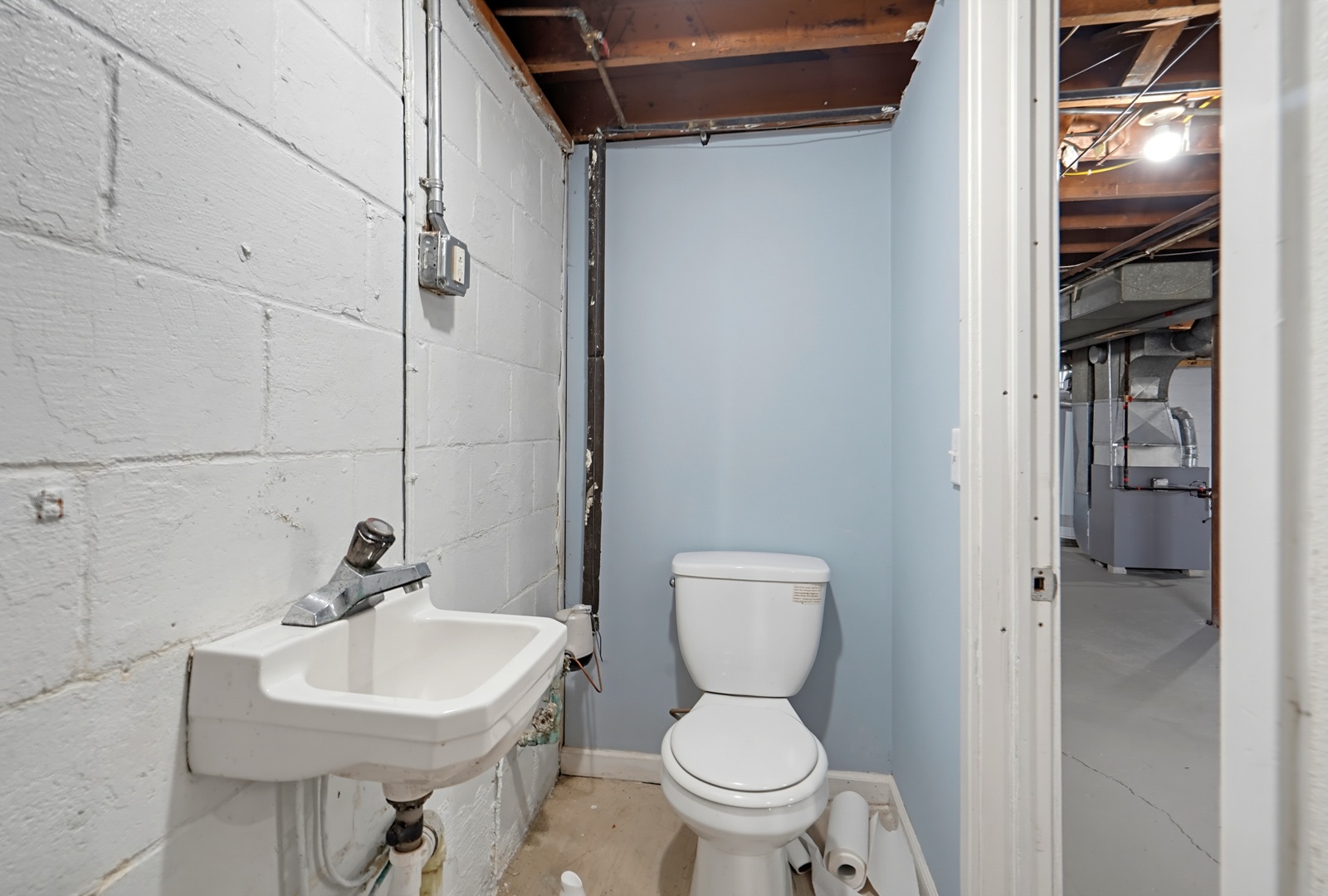 Half bath in the basement